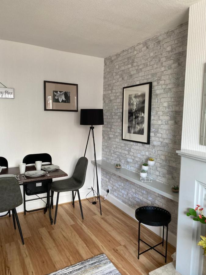 M&J Apartment Blackpool Kültér fotó